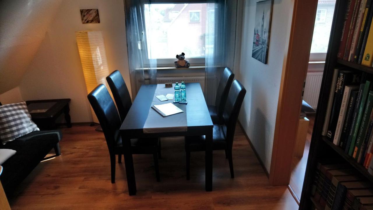 Private Zimmer Bei Der Weser-Ems-Halle Όλντεμπουργκ Εξωτερικό φωτογραφία